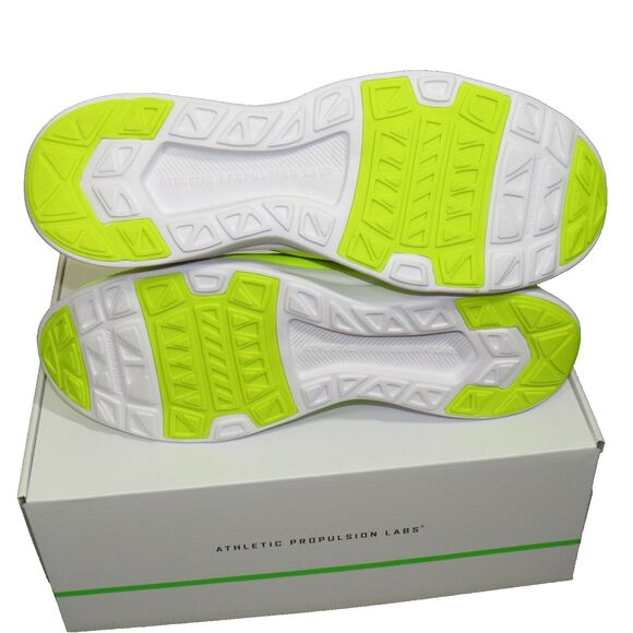 Athletic_Shoes